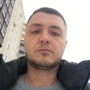 Парни в Звенигороде: Игорь, 38 - ищет девушку из Звенигорода