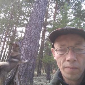 Парни в Томске: Эдуард, 52 - ищет девушку из Томска