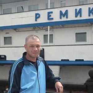 Парни в Ханты-Мансийске: Павел Соловьев, 40 - ищет девушку из Ханты-Мансийска