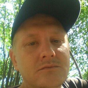 Парни в Череповце: Иван, 34 - ищет девушку из Череповца