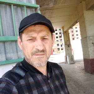 Парни в Черкесске: Рустам, 47 - ищет девушку из Черкесска