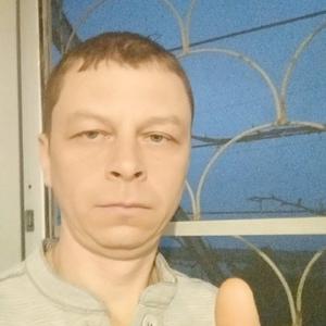 Руслан, 46 лет, Саратов
