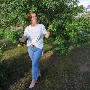 Девушки в Егорьевске: Еелена, 53 - ищет парня из Егорьевска