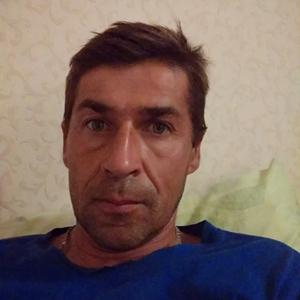 Олег, 45 лет, Череповец