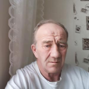 Парни в Омске: Иосиф, 66 - ищет девушку из Омска