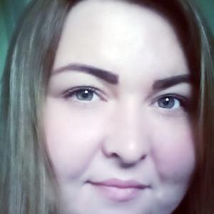 Девушки в Петрозаводске: Катерина, 39 - ищет парня из Петрозаводска