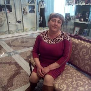 Девушки в Улан-Удэ: Ирина, 48 - ищет парня из Улан-Удэ