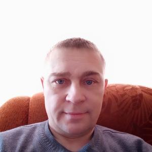 Парни в Сыктывкаре: Дмитрий, 49 - ищет девушку из Сыктывкара