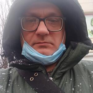 Олег, 59 лет, Харьков