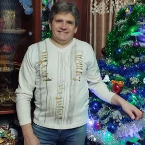 Парни в Владивостоке: Петр, 48 - ищет девушку из Владивостока