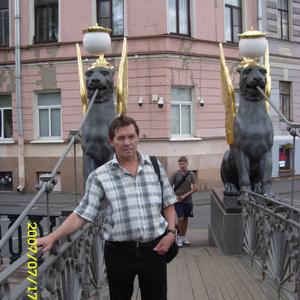 Парни в Санкт-Петербурге: Александр, 62 - ищет девушку из Санкт-Петербурга