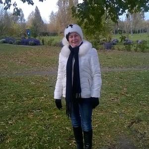 Девушки в Таганроге: Наталья, 69 - ищет парня из Таганрога