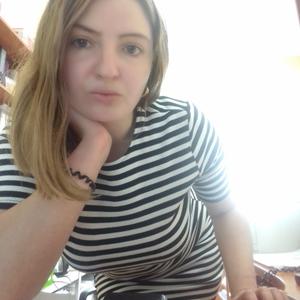 Девушки в Калининграде: Юлия, 39 - ищет парня из Калининграда