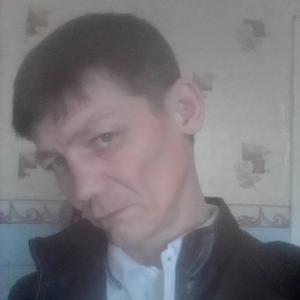 Парни в Владивостоке: Александр, 46 - ищет девушку из Владивостока