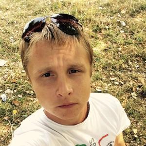 Парни в Новополоцке: Антон, 37 - ищет девушку из Новополоцка