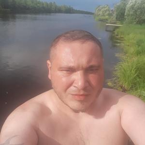Парни в Нижневартовске: Александр, 41 - ищет девушку из Нижневартовска