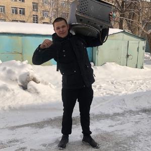 Парни в Кемерово: Артём, 18 - ищет девушку из Кемерово