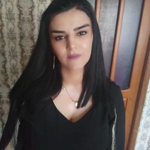 Парни в Баку: Lale, 35 - ищет девушку из Баку