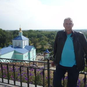 Парни в Губкине: Юрий Сафронов, 62 - ищет девушку из Губкина