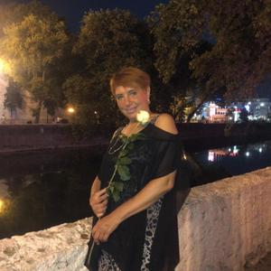 Парни в Сочи: Лара, 56 - ищет девушку из Сочи