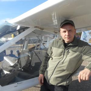 Валерий, 40 лет, Псков