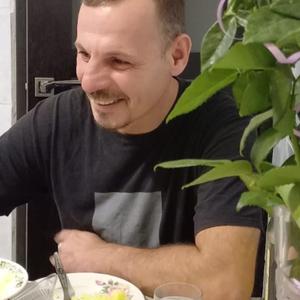 Парни в Барановичи: Виктор, 42 - ищет девушку из Барановичи