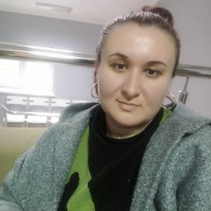 Девушки в Ставрополе: Элина, 35 - ищет парня из Ставрополя