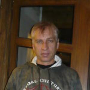 Парни в Саратове: Oleg, 55 - ищет девушку из Саратова
