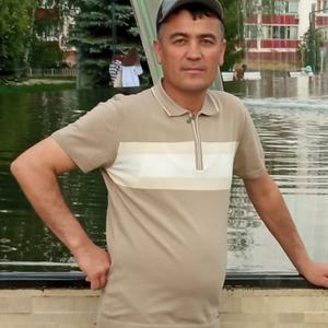 Парни в Казани (Татарстан): Чори, 41 - ищет девушку из Казани (Татарстан)