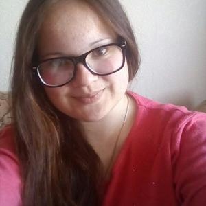 Девушки в Володарске: Анастасия Новикова, 25 - ищет парня из Володарска