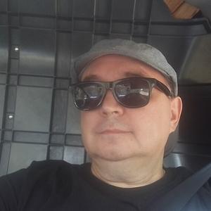 Парни в Санкт-Петербурге: Игорь Петров, 54 - ищет девушку из Санкт-Петербурга