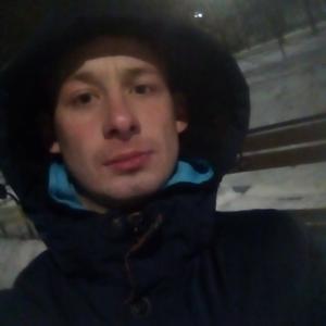 Парни в Саратове: Андрей, 28 - ищет девушку из Саратова