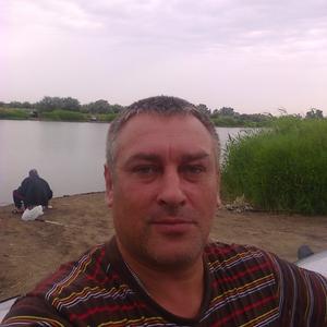 Парни в Саратове: Oleg, 50 - ищет девушку из Саратова