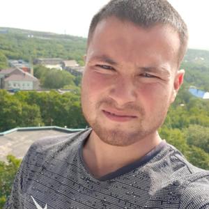 Парни в Петропавловске-Камчатском: Илья, 31 - ищет девушку из Петропавловска-Камчатского