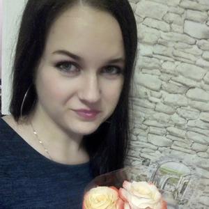 Девушки в Пскове: Ирина, 36 - ищет парня из Пскова