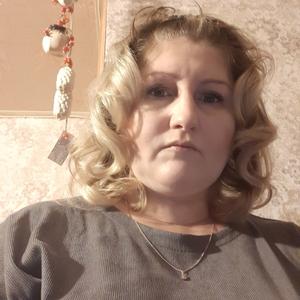 Девушки в Челябинске: Екатерина, 45 - ищет парня из Челябинска