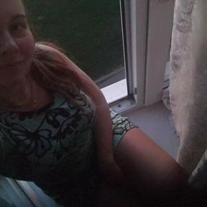 Девушки в Ковров: Ирина, 24 - ищет парня из Ковров
