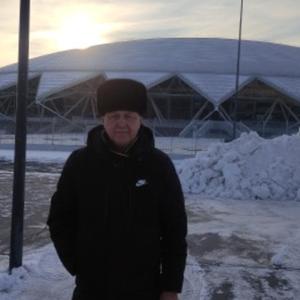 Парни в Тольятти: Валерий, 68 - ищет девушку из Тольятти