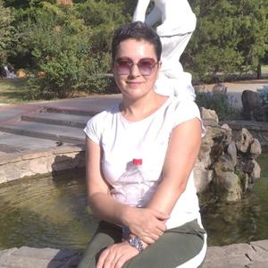 Девушки в Краснодаре (Краснодарский край): Марина, 46 - ищет парня из Краснодара (Краснодарский край)
