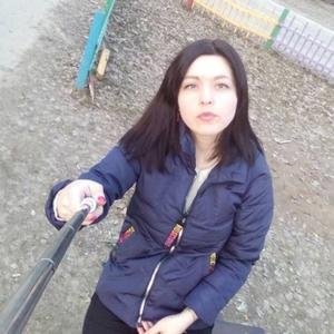 Девушки в Чернигове: Людмила, 34 - ищет парня из Чернигова