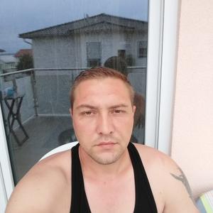 Парни в Сыктывкаре: Igor, 40 - ищет девушку из Сыктывкара