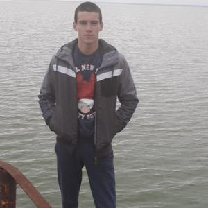 Парни в Тамбове: Данил Орлов, 22 - ищет девушку из Тамбова