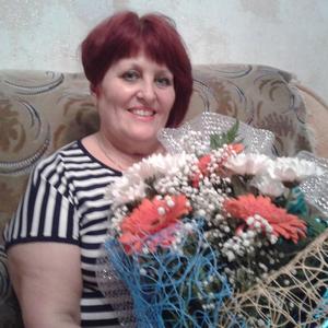 Людмила, 68 лет, Уссурийск