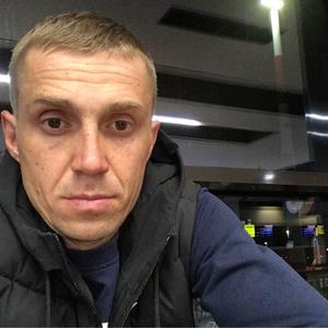Парни в Волгограде: Николай, 38 - ищет девушку из Волгограда