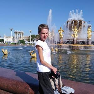 Девушки в Санкт-Петербурге: Марина, 43 - ищет парня из Санкт-Петербурга