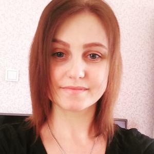 Девушки в Пскове: Ольга, 38 - ищет парня из Пскова