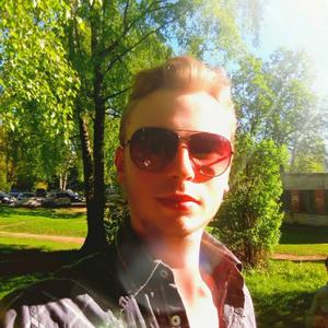Парни в Риге: Алексей, 28 - ищет девушку из Риги