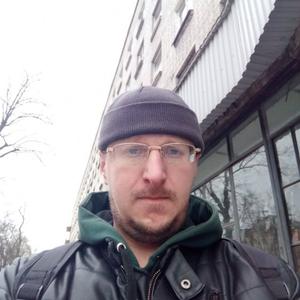 Парни в Гатчине: Иван, 37 - ищет девушку из Гатчины