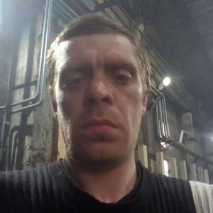 Парни в Киселевске: Валера Жуков, 41 - ищет девушку из Киселевска