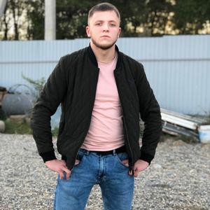 Виталий, 26 лет, Владивосток